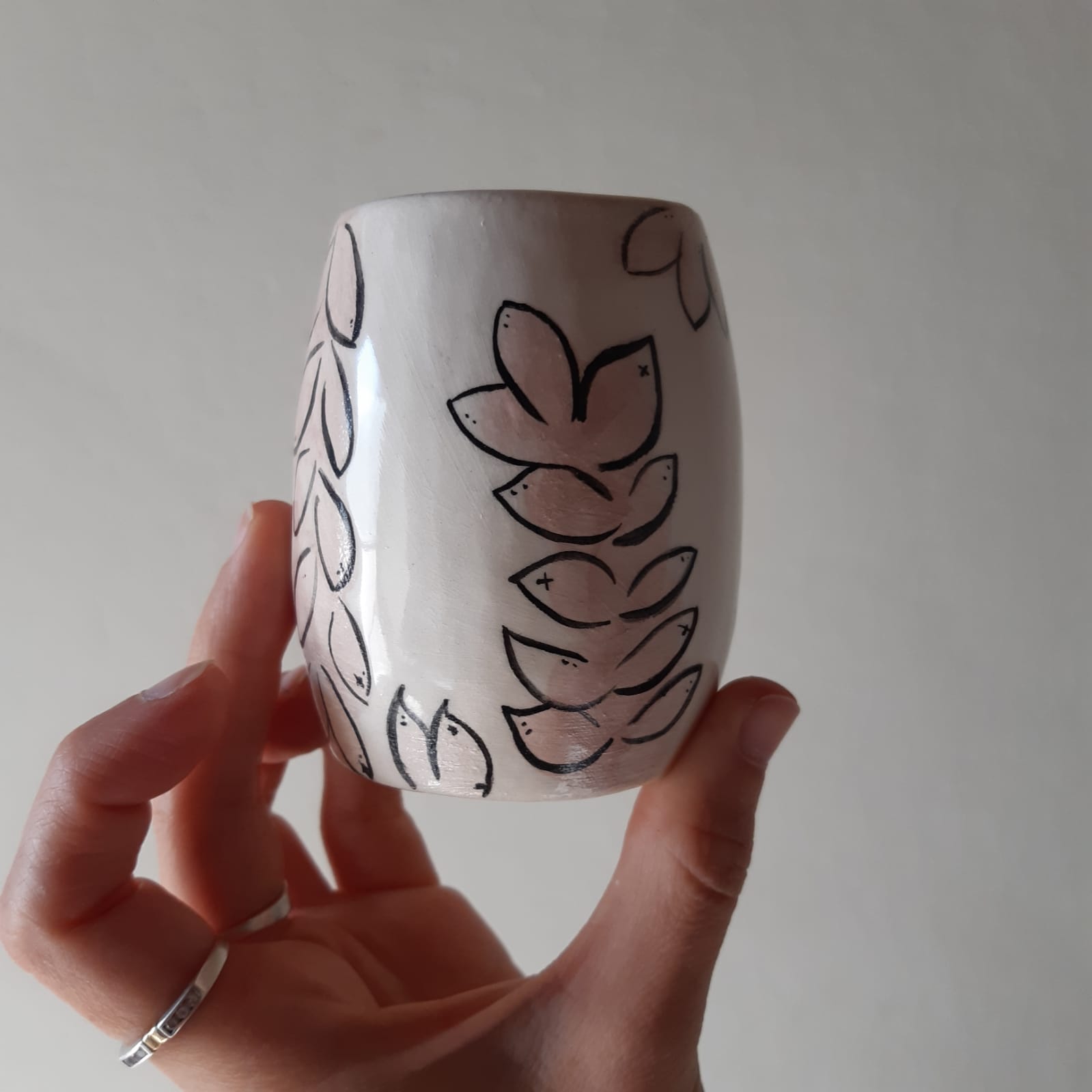 Mate con diseño sencillo 